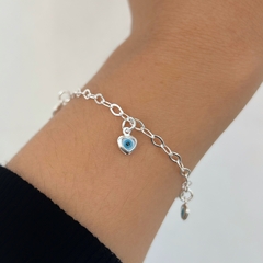 Pulseira Elos com Pingente Mini Coração Olho Grego Pendurado Prata