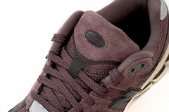 Imagen de New Balance 2002R "Dark Grape"