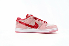 Imagen de Nike Dunk Low SB 'Valentine's Day' x StrangeLove