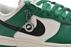 STOCK - Nike Dunk Low SE 'Lottery Pack - Malachite' - tienda online