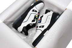 Louis Vuitton LV Trainer "Black White" en internet