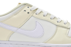 Nike Dunk Low 'Coconut Milk' en internet