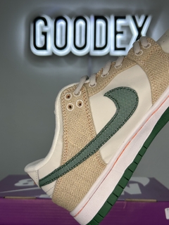 STOCK - Nike Dunk Low SB x Jarritos - Goodex