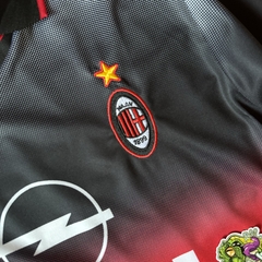 RETRO MILAN HOME 1995/96 VERMELHA E PRETA - Pedrin: personalizações exclusivas