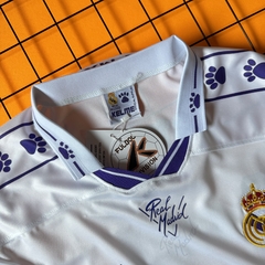 RETRO REAL MADRID 2006 PRETA PERSONALIZAÇÃO ANJINHOS - (cópia) on internet