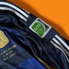 Imagen de Camisa Argentina edição especial retro Maradona AFA - polo azul & detalhes pretos - (cópia)