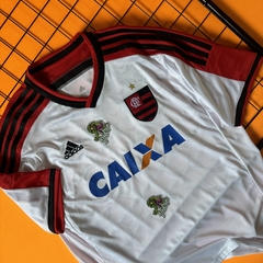 CAMISA RETRÔ MANCHESTER UNITED 98/99 MANGA LONGA HOME UMBRO PERSONALIZAÇÃO FRASE - (cópia) - Pedrin: personalizações exclusivas