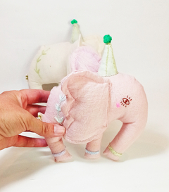 Elefante con bonete - comprar online