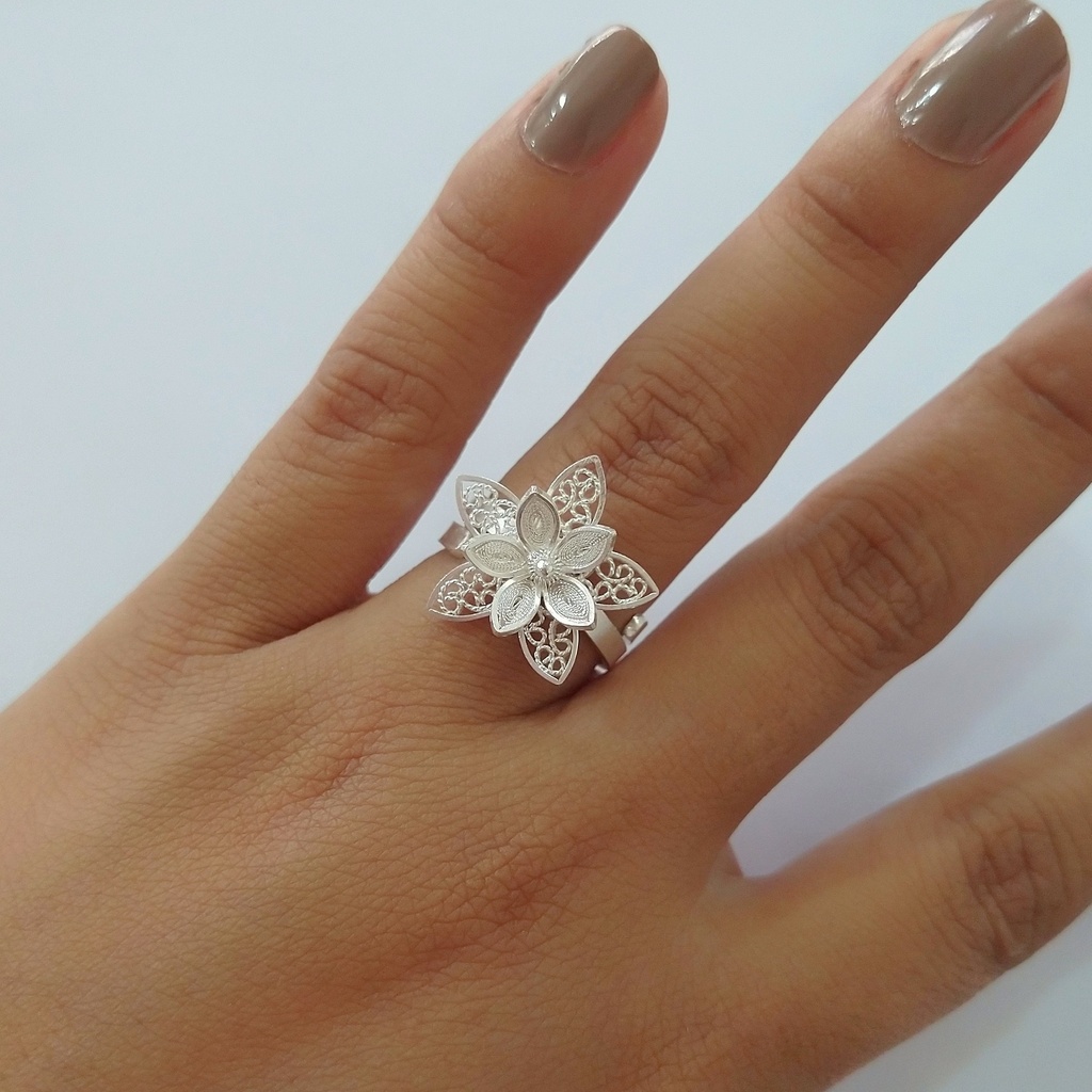 Anillo margarita en plata filigrana FILARTECOLOMBIA