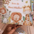 Nosso livro do bebê personalizado no tema Safari aquarela cute é perfeito para registrar as memórias do seu amor, com espaço para fotos, anotações e muito mais!
