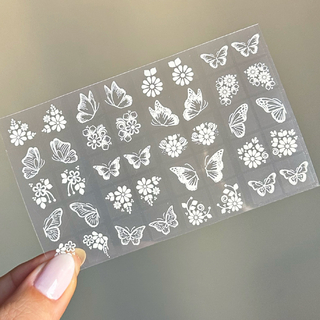 40 Adesivos de Unha 3D Borboletas e Flores Branca