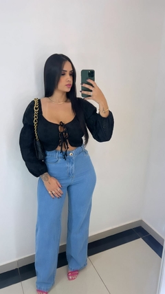 Cropped Manga Longa Laise com Amarração Preto