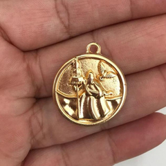Pingente Medalha Dourada De Umbanda Candomblé na internet