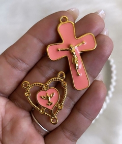 Kit Entremeio e Crucifixo Nossa Senhora Aparecida Dourado Adulto Coração - Donana Biju