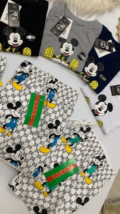 Camiseta Infantil Menino Gucci Coleção Mickey Disney na internet