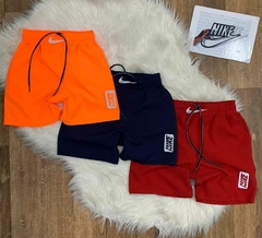 Shorts Para Meninos Infantil Modelo Nike Detalhe Cintura e Barra Elastano com Cordão - 2 ao 16 Anos