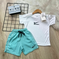 Conjunto Infantil Menino Nike Camiseta Dry Fit E Bermuda