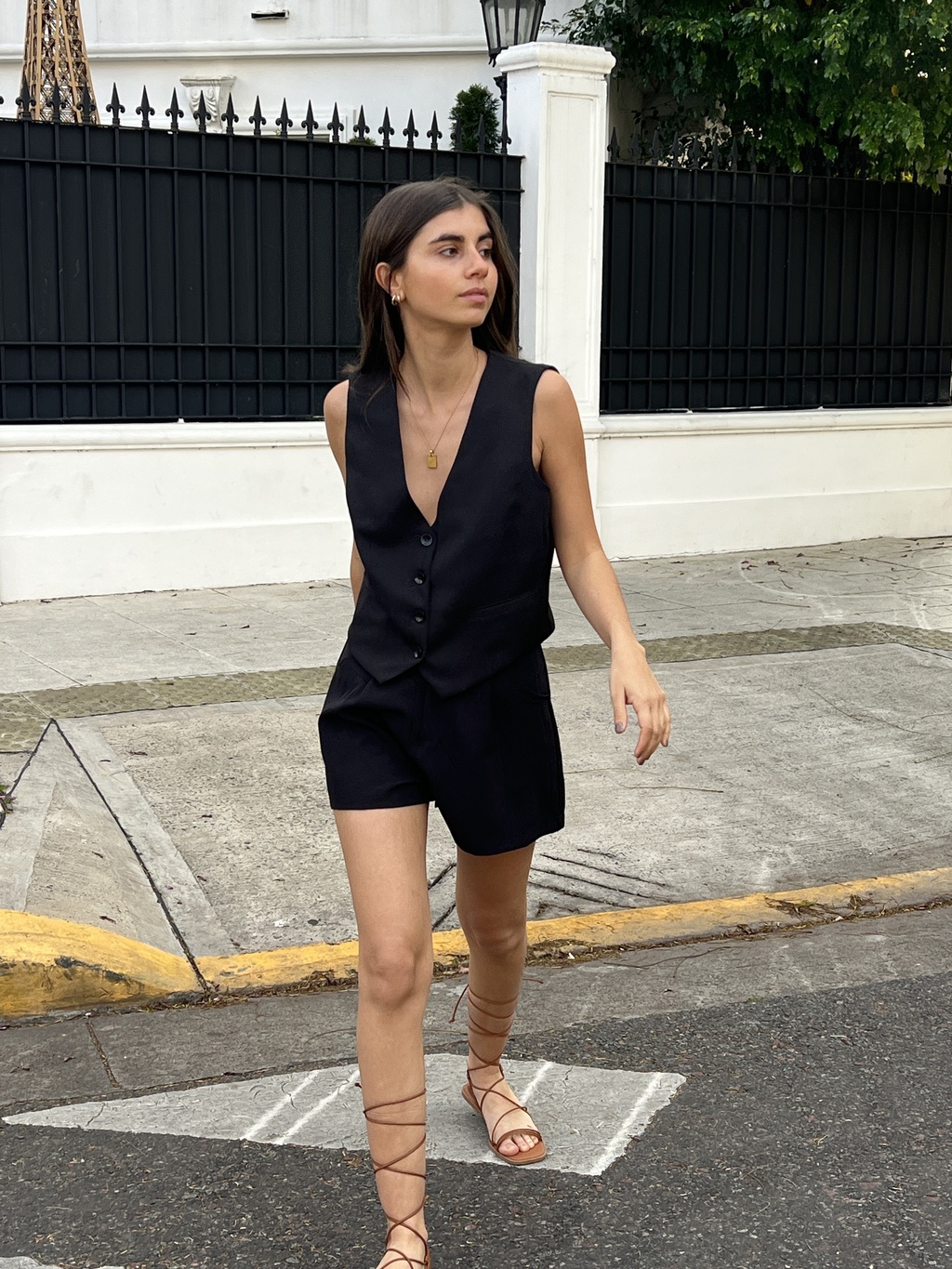 SHORT OLD MONEY NEGRO Comprar en Cam Oficial