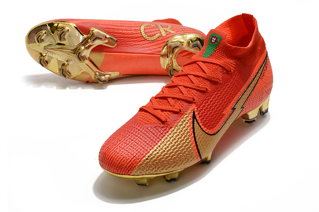 Nike cr100 hot sale