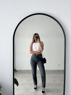 Calça Mom Jeans Orleans Preta - Mooze