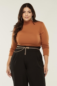 Cacharrel "Plus Size" (Caramelo)