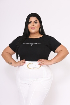 Plus Size - Que Todo Mal Vire Amor na internet