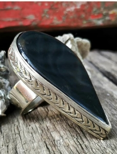 ANILLO DE ALPACA CON AGATA NEGRA