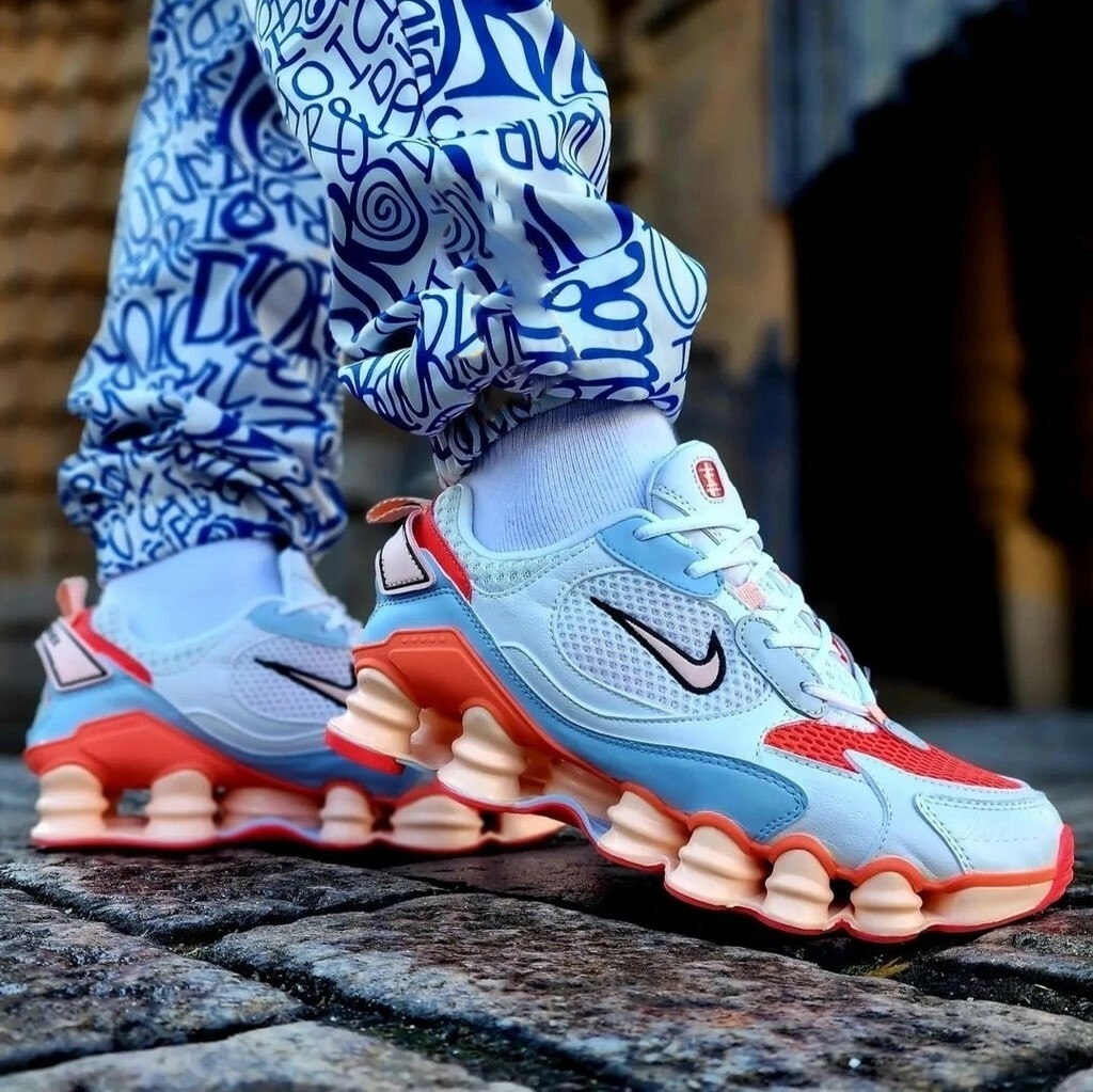 Nike shox branco store com laranja