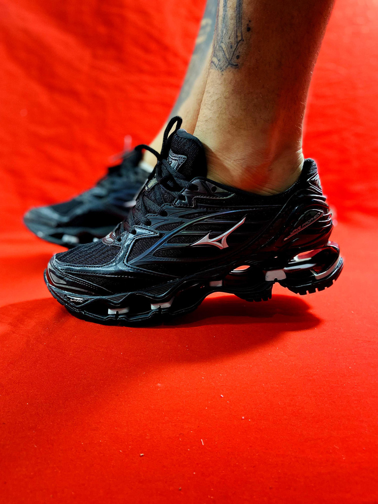 Mizuno Wave Prophecy 6 - Preto