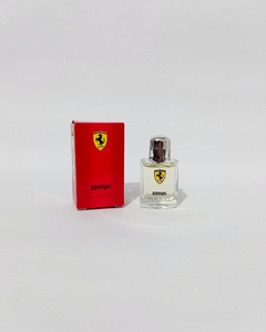 Ferrari Red Edt 4ml - Miniatura