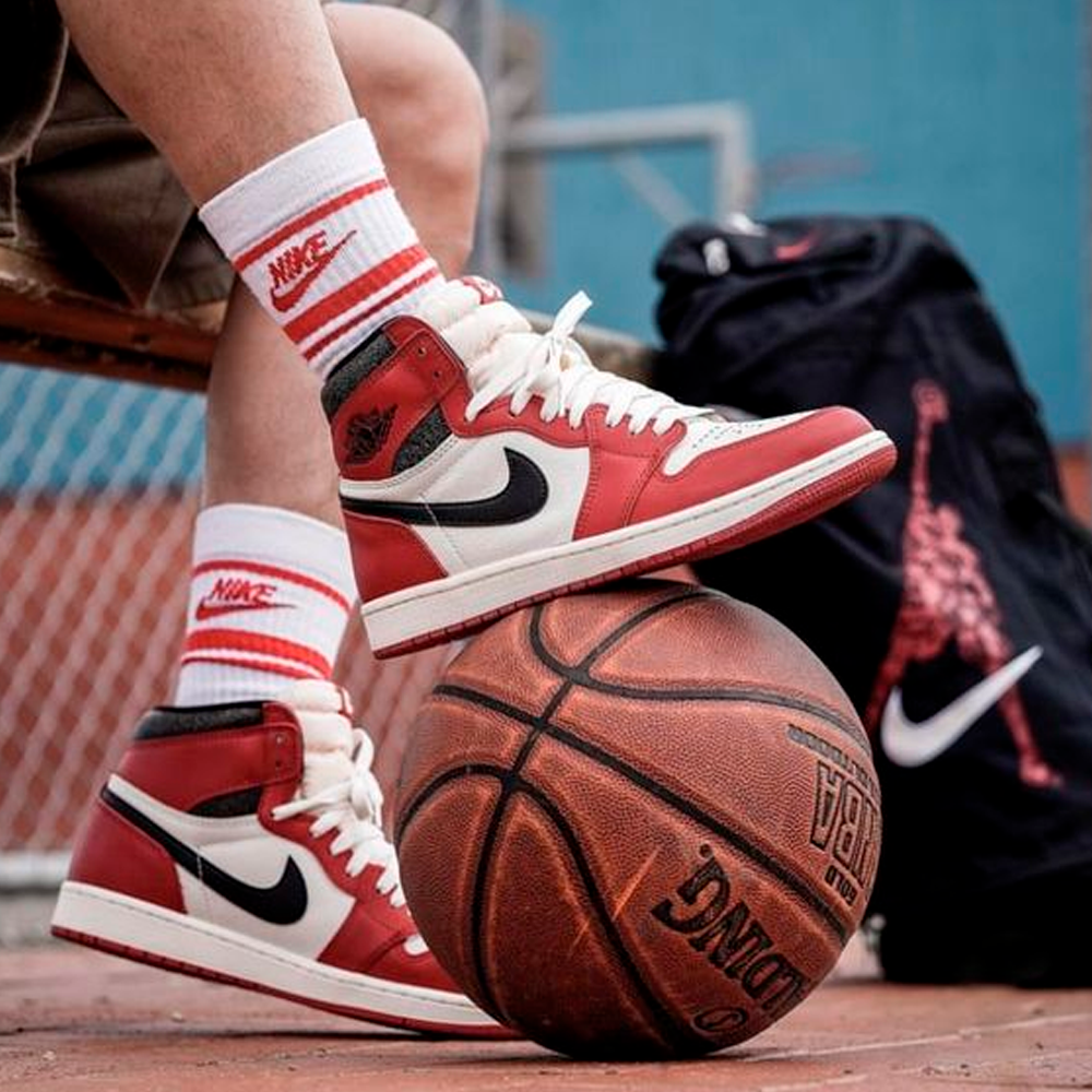 ZAPATILLAS NIKE JORDAN 1 RETRO