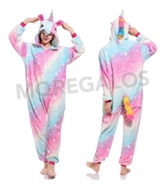 Mameluco para adulto unicornio 2025
