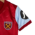 Kit Infantil West Ham I Umbro 23/24 - Vinho com detalhes em azul