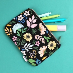 Estojo - Classic Banded Pen Pouch - Seasonal Whimsy - The Happy Planner na internet