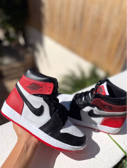 Jordan Negras Comprar en Cloud Store