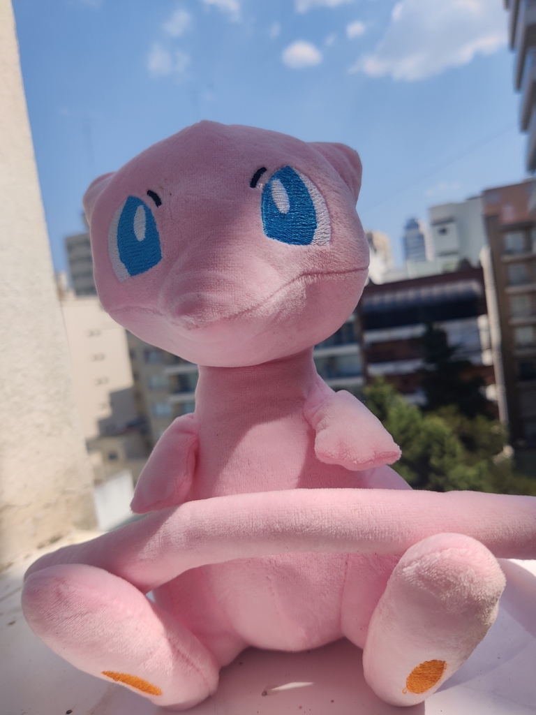 Peluche shop pokemon mew