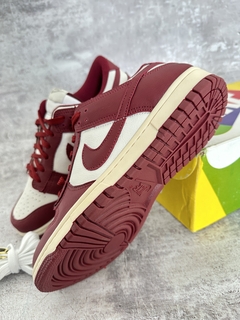 Nike SB Dunk BORDEUX - El Garage