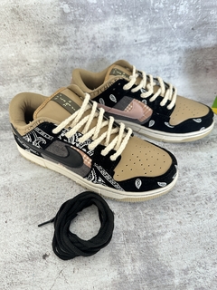 Nike SB Dunk travis scott en internet