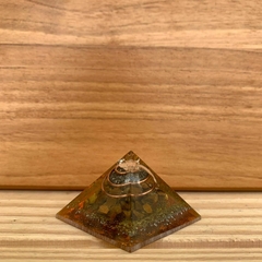 314 - Pirâmide Prosperidade - 4cm
