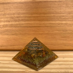 317 - Pirâmide Prosperidade - 4cm