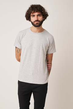 Remera blanca y negra hotsell