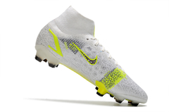 Nike Mercurial Superfly 8 Elite na internet