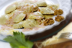 Ravioli Verde de Ricota e Pistache 1kg - comprar online