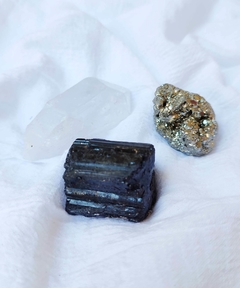 Kit Proteccion con 3 minerales medianos - comprar online