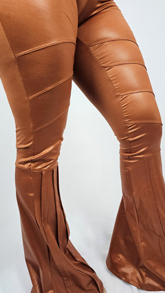 Calça Feminina Flare Terra Cota - loja online