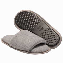 Pantufa Slide Cinza na internet