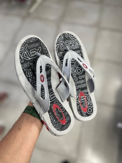 Comprar chinelo cheap oakley