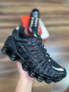 Tênis Nike Shox - 12 Molas - comprar online