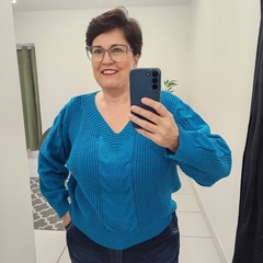 Blusa Tricot Cropped Trança Azul na internet