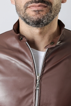 CAMPERA CUELLO MAO CUERO ECOLÓGICO (39400) - No End MAYORISTA